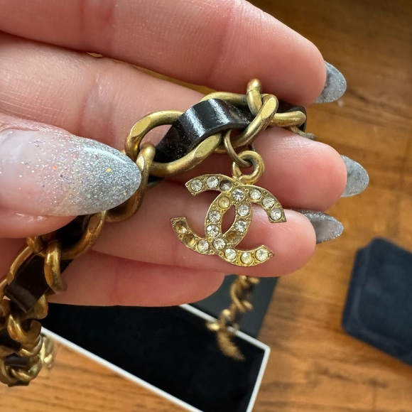 Chanel Vintage Necklace - Picture 2 of 6